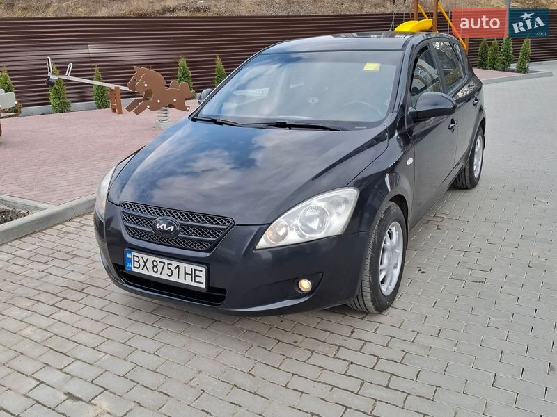 Хетчбек Kia Ceed 2007 в Хмельницькому