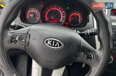 Хэтчбек Kia Ceed 2012 в Одессе