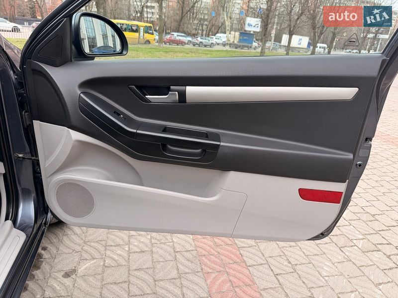 Хетчбек Kia Ceed 2008 в Дніпрі