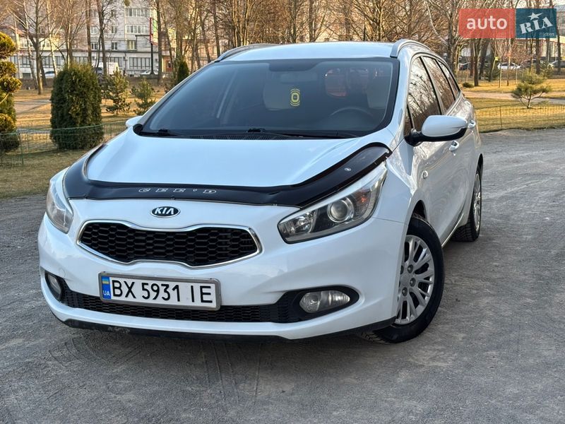 Универсал Kia Ceed 2015 в Хмельницком