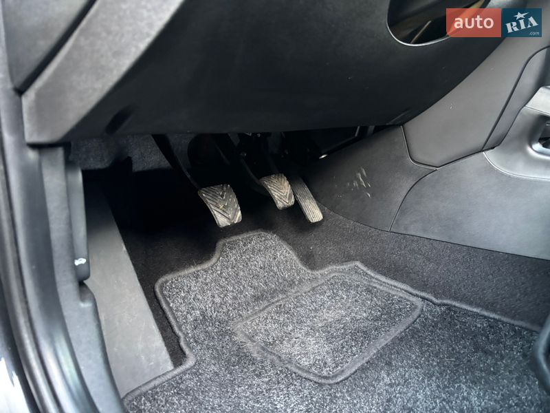 Хетчбек Kia Ceed 2011 в Хоролі