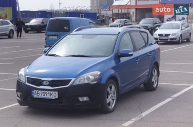 Універсал Kia Ceed 2010 в Вінниці