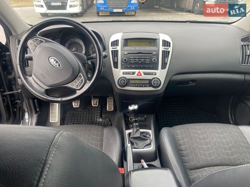 Хетчбек Kia Ceed 2008 в Луцьку фото 8 Хетчбек Kia Ceed 2008 в Луцьку