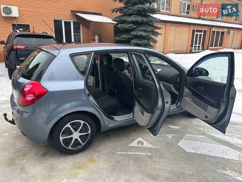 Хетчбек Kia Ceed 2008 в Харкові фото 3 Хетчбек Kia Ceed 2008 в Харкові