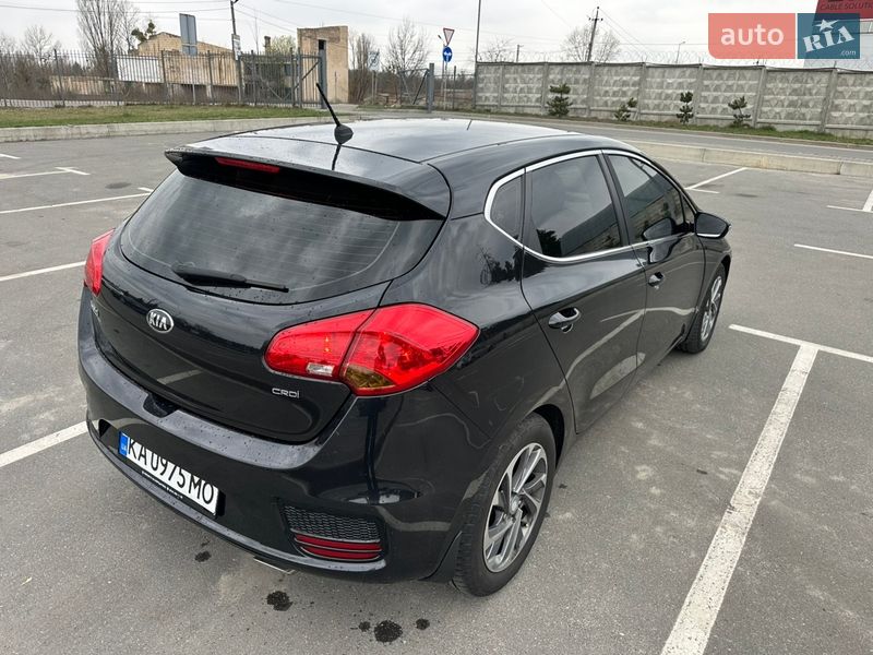 Хэтчбек Kia Ceed 2016 в Киеве
