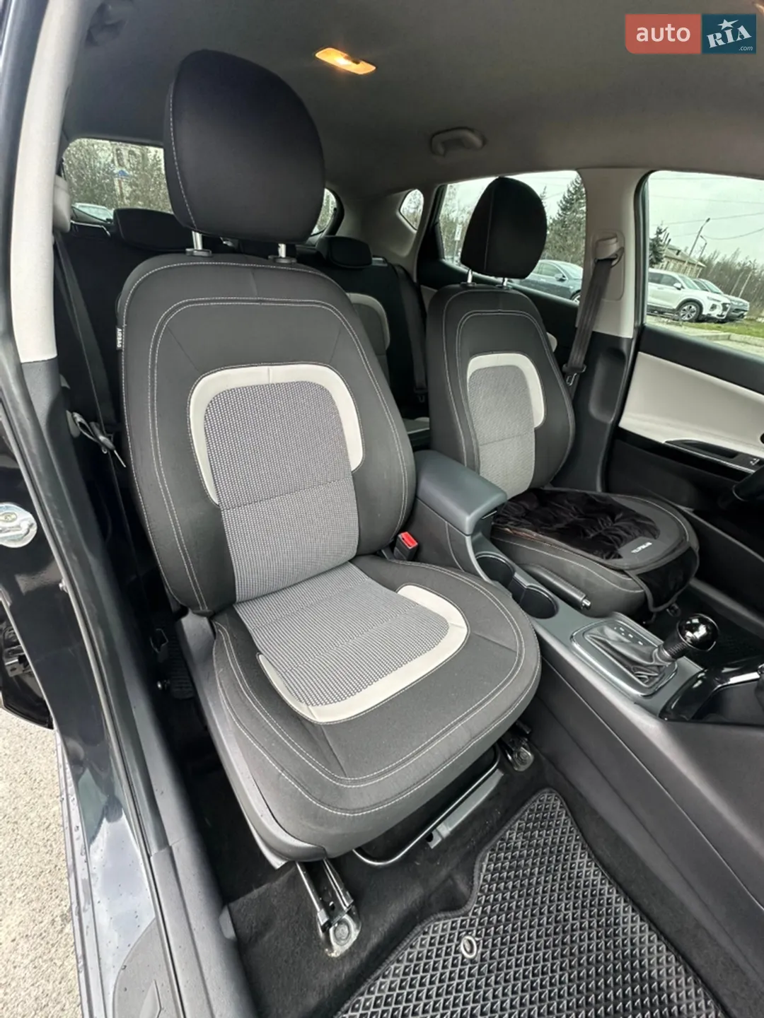 2016 Kia Cee'd - мініатюра 32