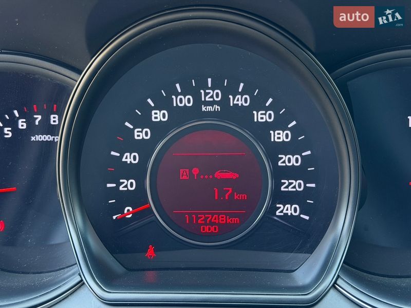 Хетчбек Kia Ceed 2016 в Києві фото 30 Хетчбек Kia Ceed 2016 в Києві