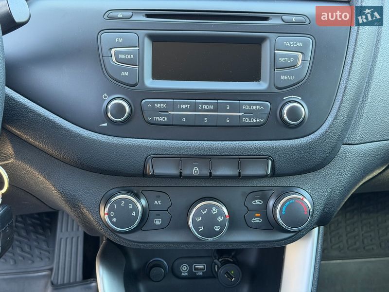 Хетчбек Kia Ceed 2016 в Києві фото 32 Хетчбек Kia Ceed 2016 в Києві