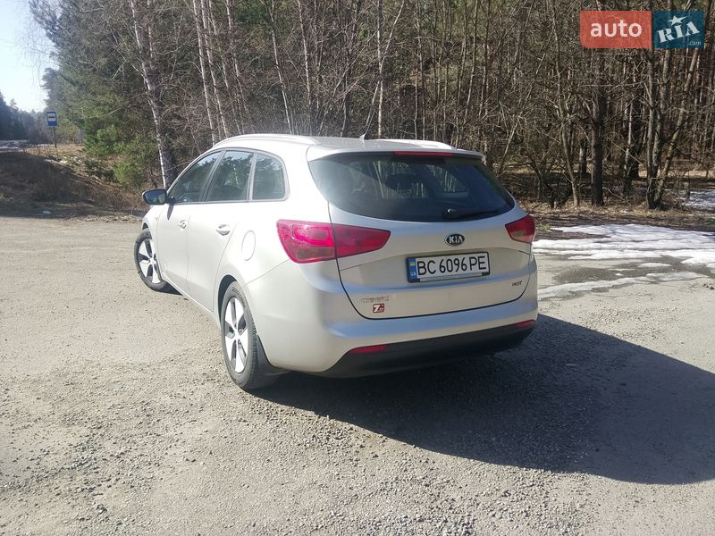 Универсал Kia Ceed 2015 в Бородянке