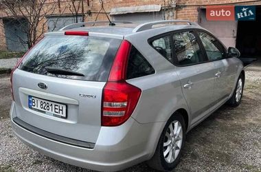 Універсал Kia Ceed 2007 в Карлівці