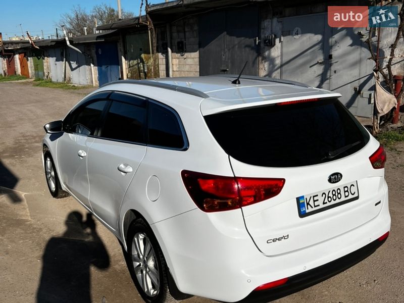 Универсал Kia Ceed 2013 в Кривом Роге