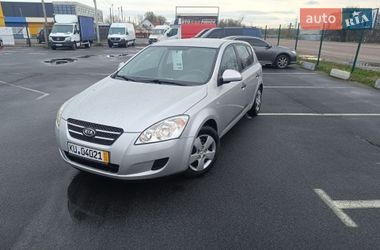 Хэтчбек Kia Ceed 2008 в Коростышеве
