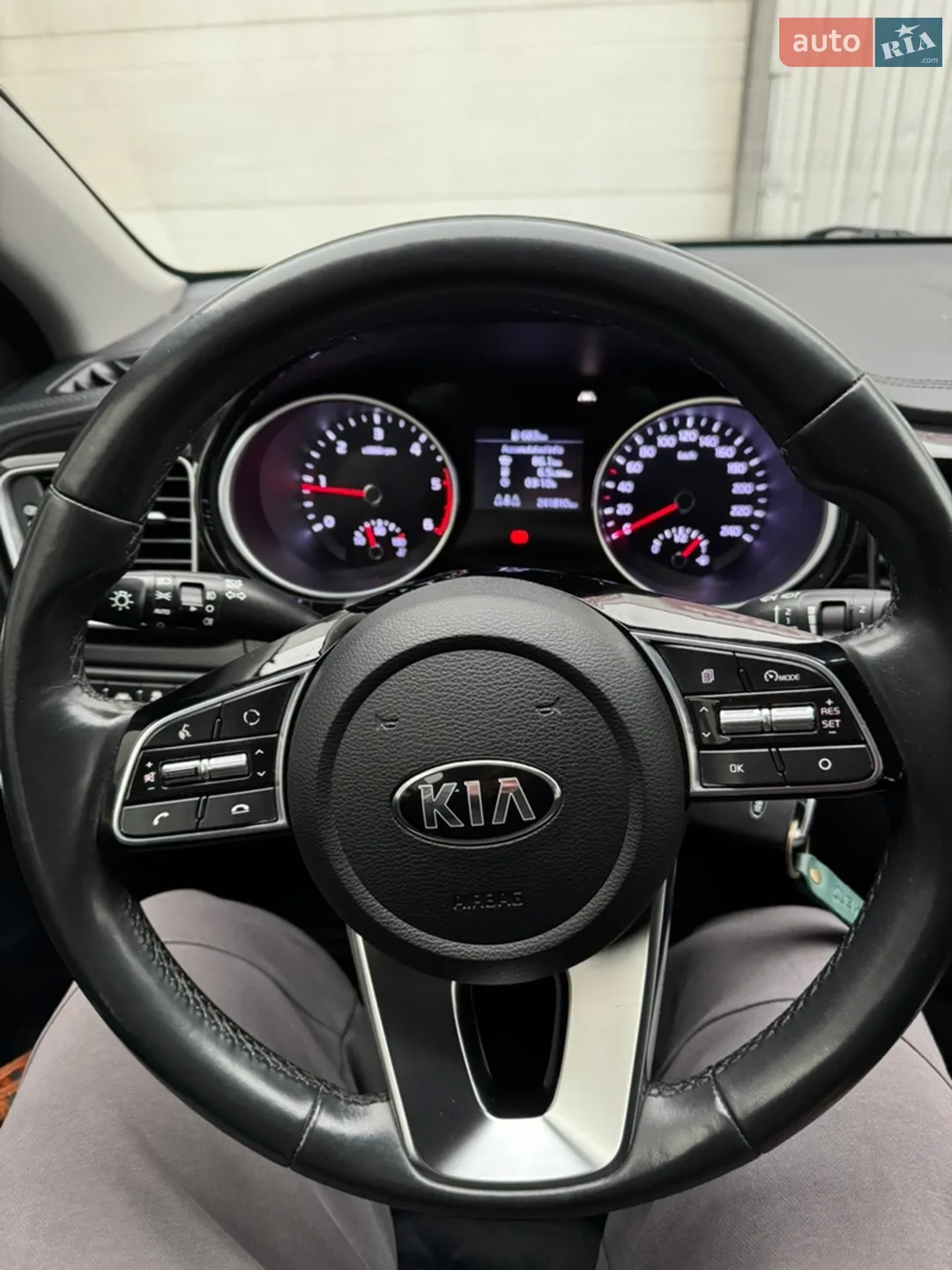 2019 Kia Cee'd - мініатюра 18