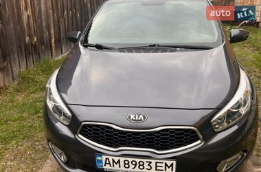 Хэтчбек Kia Ceed 2013 в Олевске