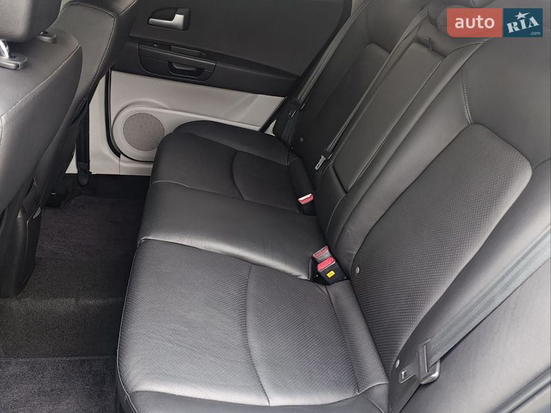 Хэтчбек Kia Ceed 2007 в Южноукраинске