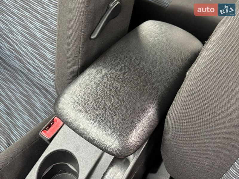 Хэтчбек Kia Ceed 2007 в Белой Церкви