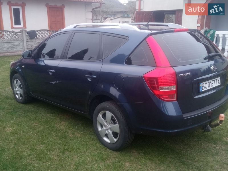 Универсал Kia Ceed 2009 в Мостиске