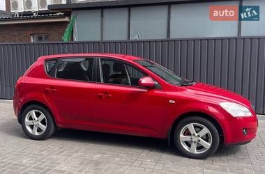 Хетчбек Kia Ceed 2007 в Кременчуці