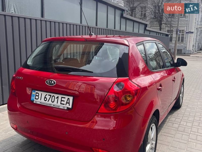 Хетчбек Kia Ceed 2007 в Кременчуці