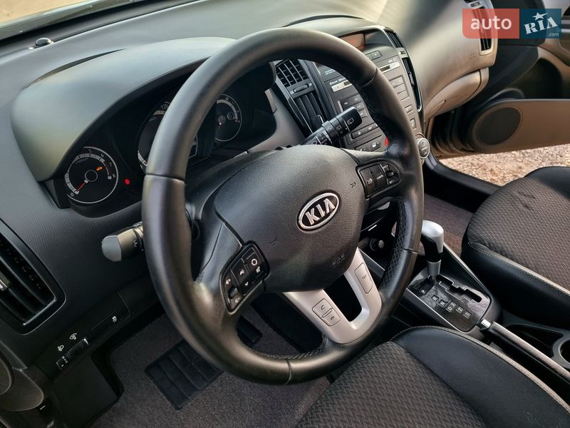 Універсал Kia Ceed 2011 в Вінниці