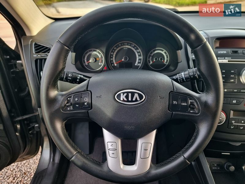 Універсал Kia Ceed 2011 в Вінниці