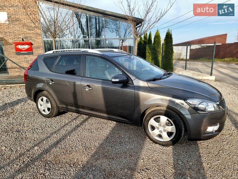 Універсал Kia Ceed 2011 в Вінниці