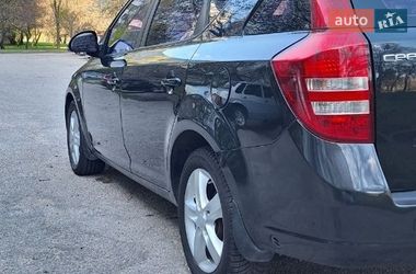 Универсал Kia Ceed 2008 в Запорожье