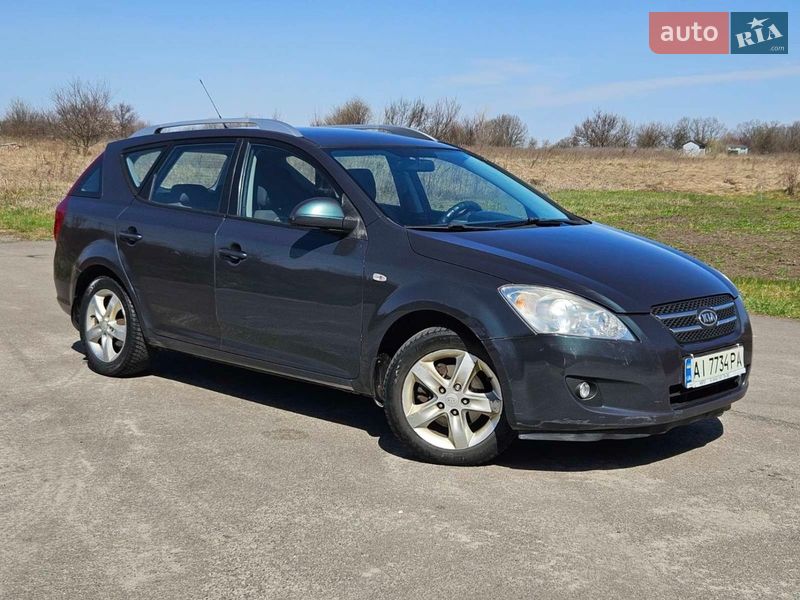 Универсал Kia Ceed 2008 в Обухове