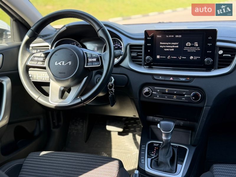 Универсал Kia Ceed 2023 в Киеве