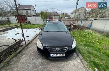 Универсал Kia Ceed 2008 в Каменском