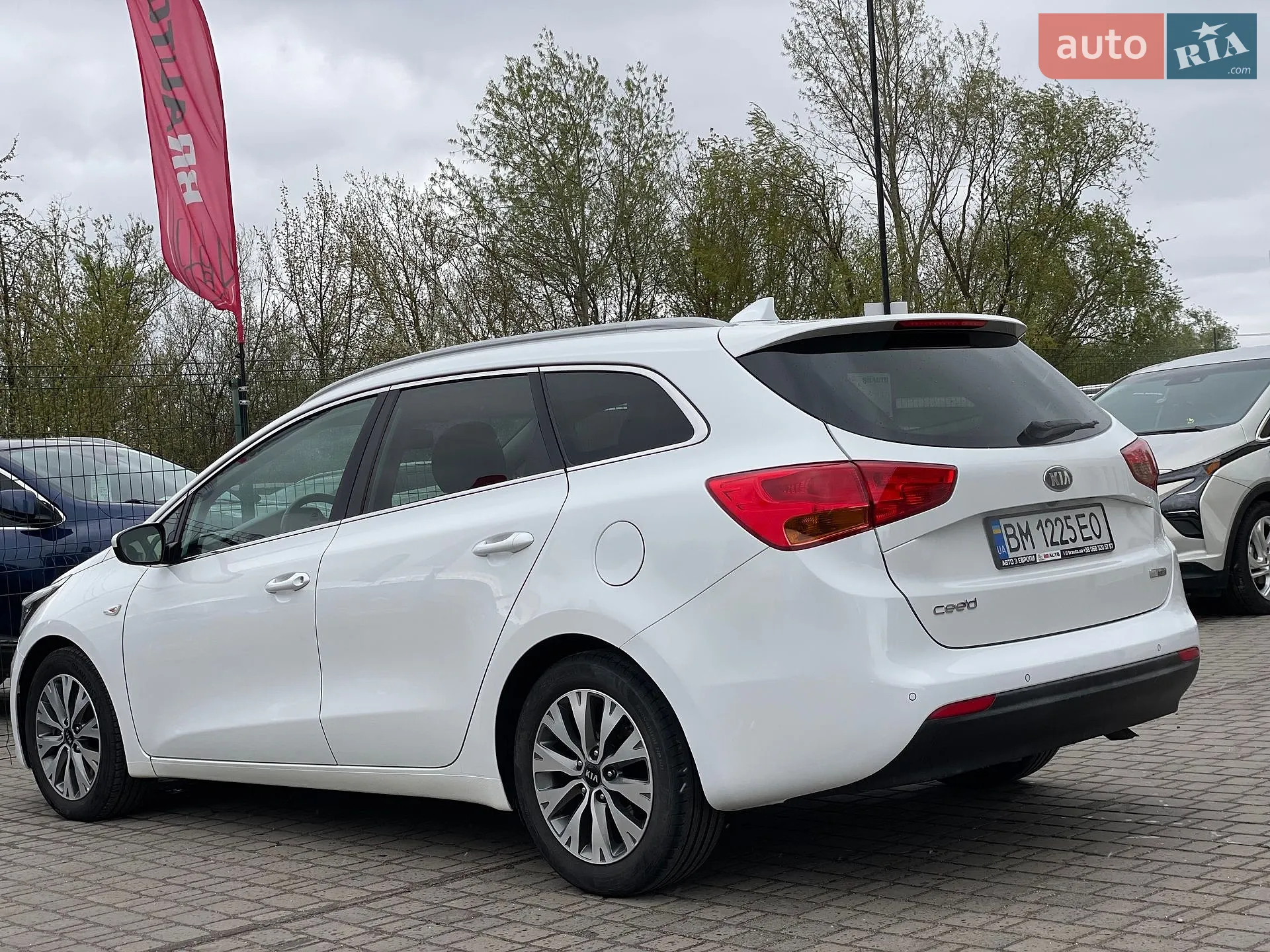2017 Kia Cee'd - мініатюра 17