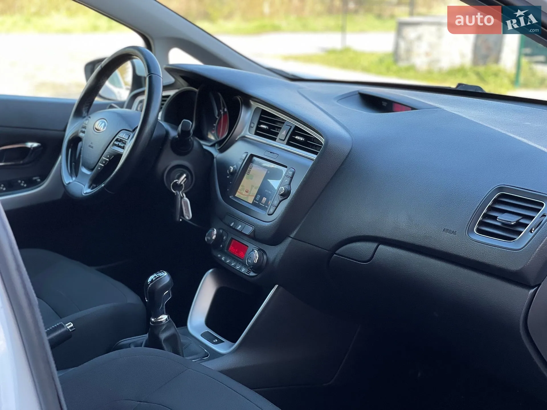 2017 Kia Cee'd - мініатюра 33