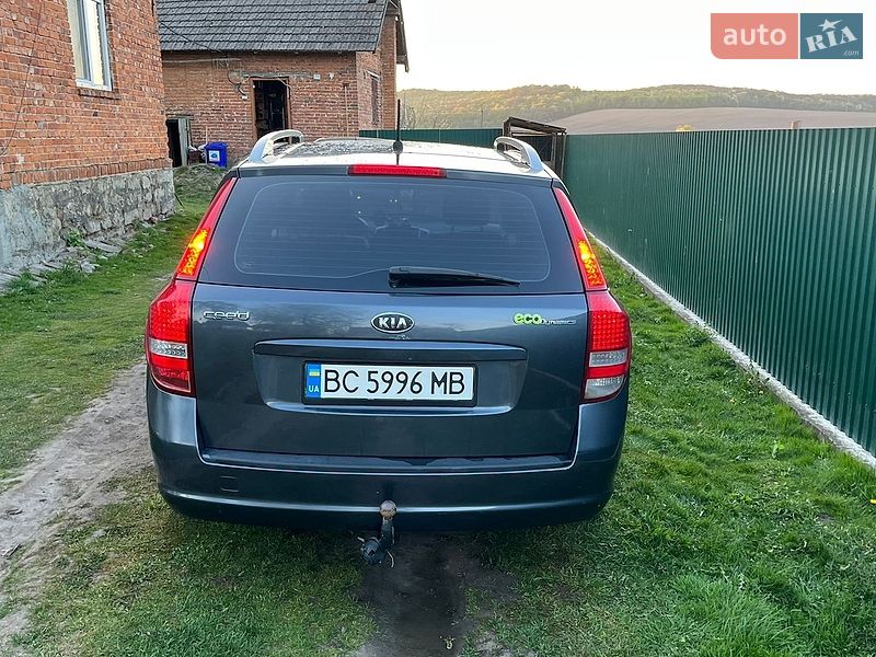 Універсал Kia Ceed 2010 в Львові
