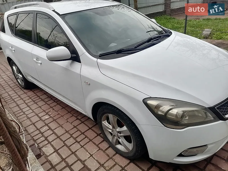 Kia Ceed 2012