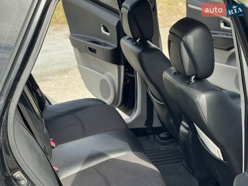 Хэтчбек Kia Ceed 2007 в Звягеле