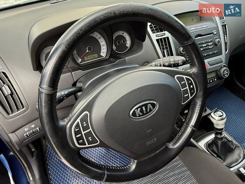 Универсал Kia Ceed 2007 в Горохове