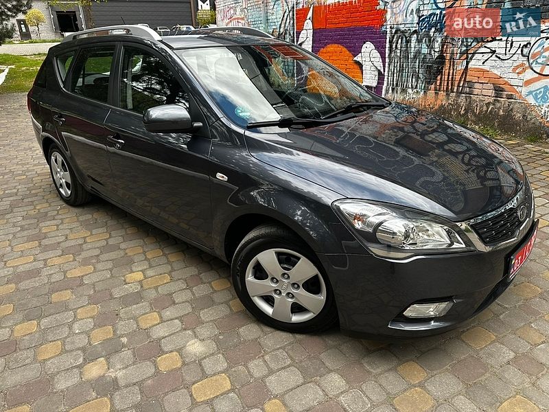Kia Ceed 2012