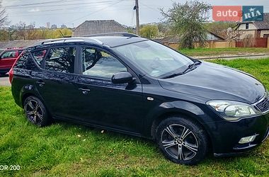 Універсал Kia Ceed 2010 в Харкові
