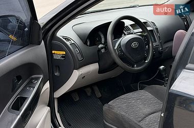 Хэтчбек Kia Ceed 2007 в Львове
