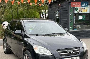 Хэтчбек Kia Ceed 2007 в Львове
