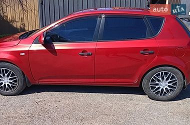 Хэтчбек Kia Ceed 2007 в Полтаве