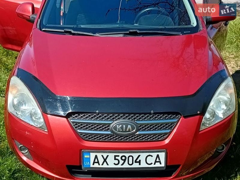 Хэтчбек Kia Ceed 2007 в Полтаве