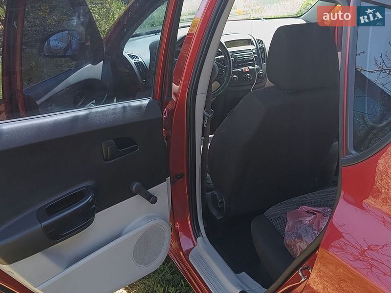 Хэтчбек Kia Ceed 2007 в Полтаве