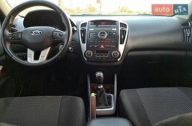 Универсал Kia Ceed 2012 в Ладыжине