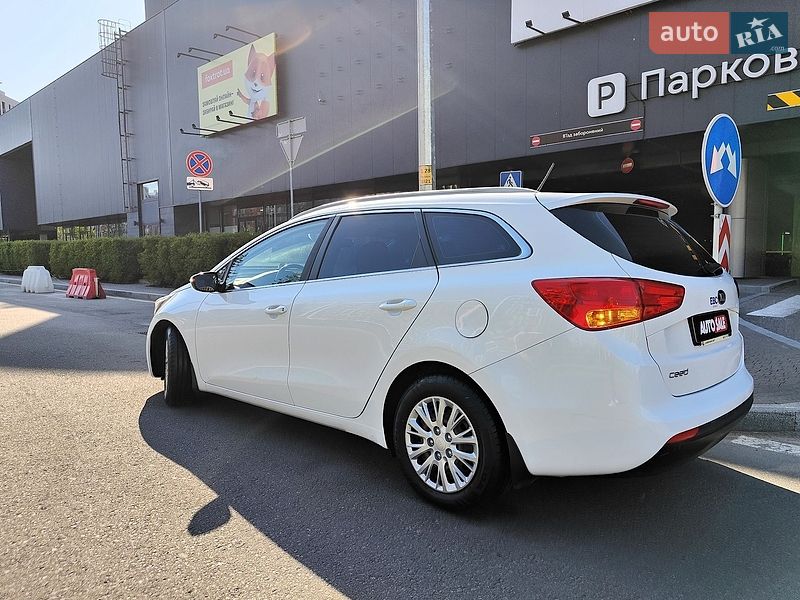 Універсал Kia Ceed 2016 в Києві