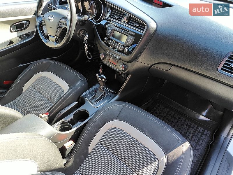 Універсал Kia Ceed 2016 в Києві