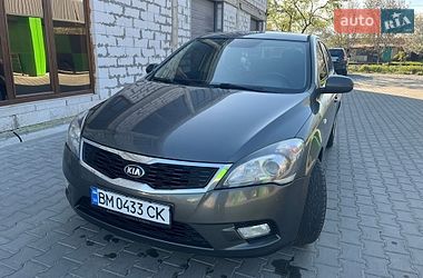 Хетчбек Kia Ceed 2011 в Ладижині