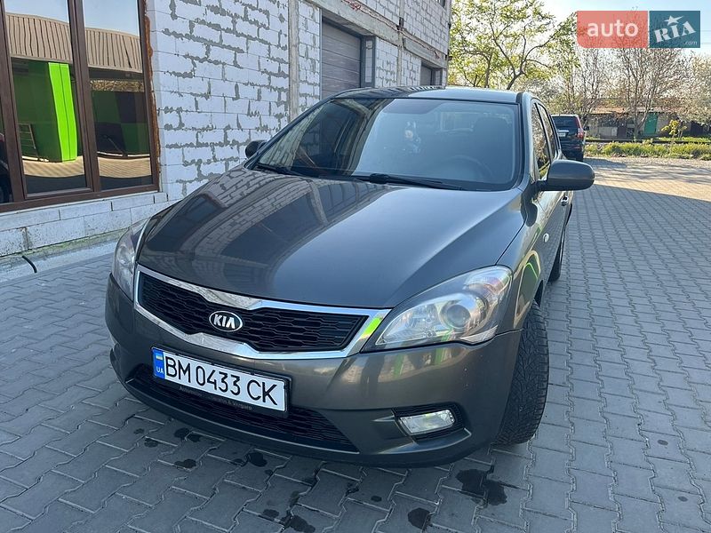 Хетчбек Kia Ceed 2011 в Ладижині