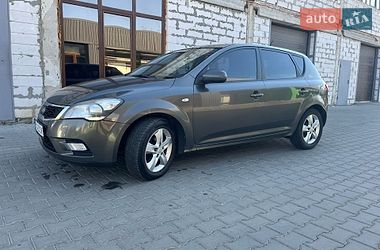 Хетчбек Kia Ceed 2011 в Ладижині