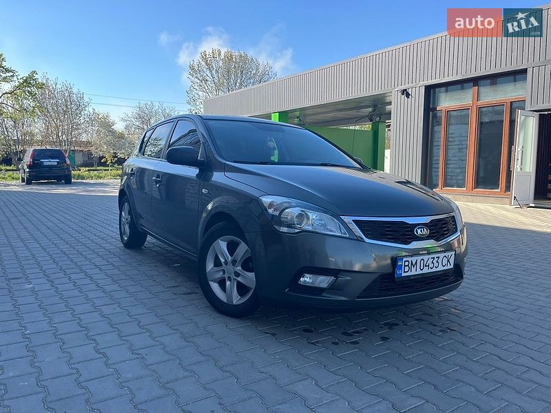 Хетчбек Kia Ceed 2011 в Ладижині